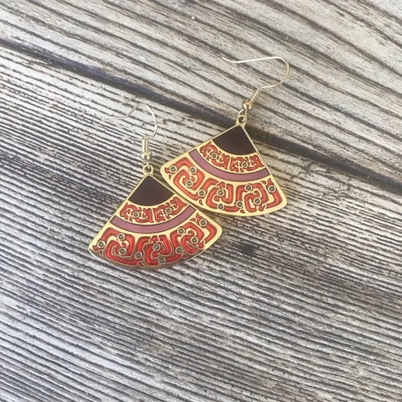 National Palace Museum Fan Earrings Enamel Asian Motif Gold Tone Statement - Picture 7 of 7